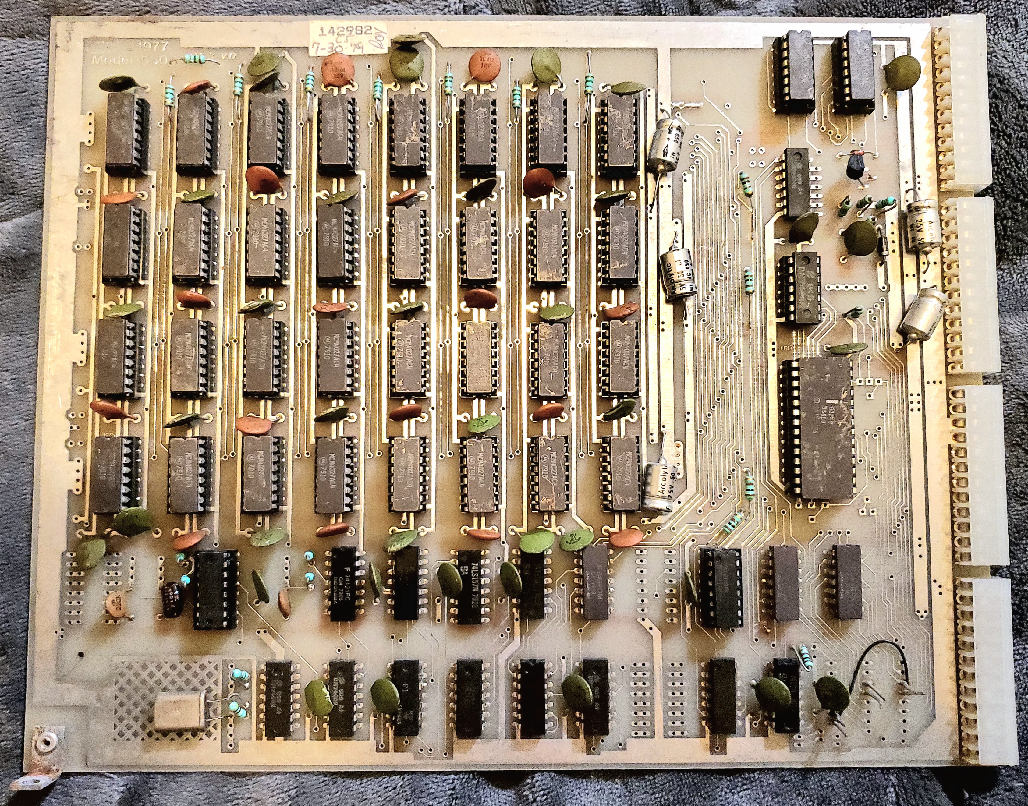 OSI 530 dynamic ram board- front view